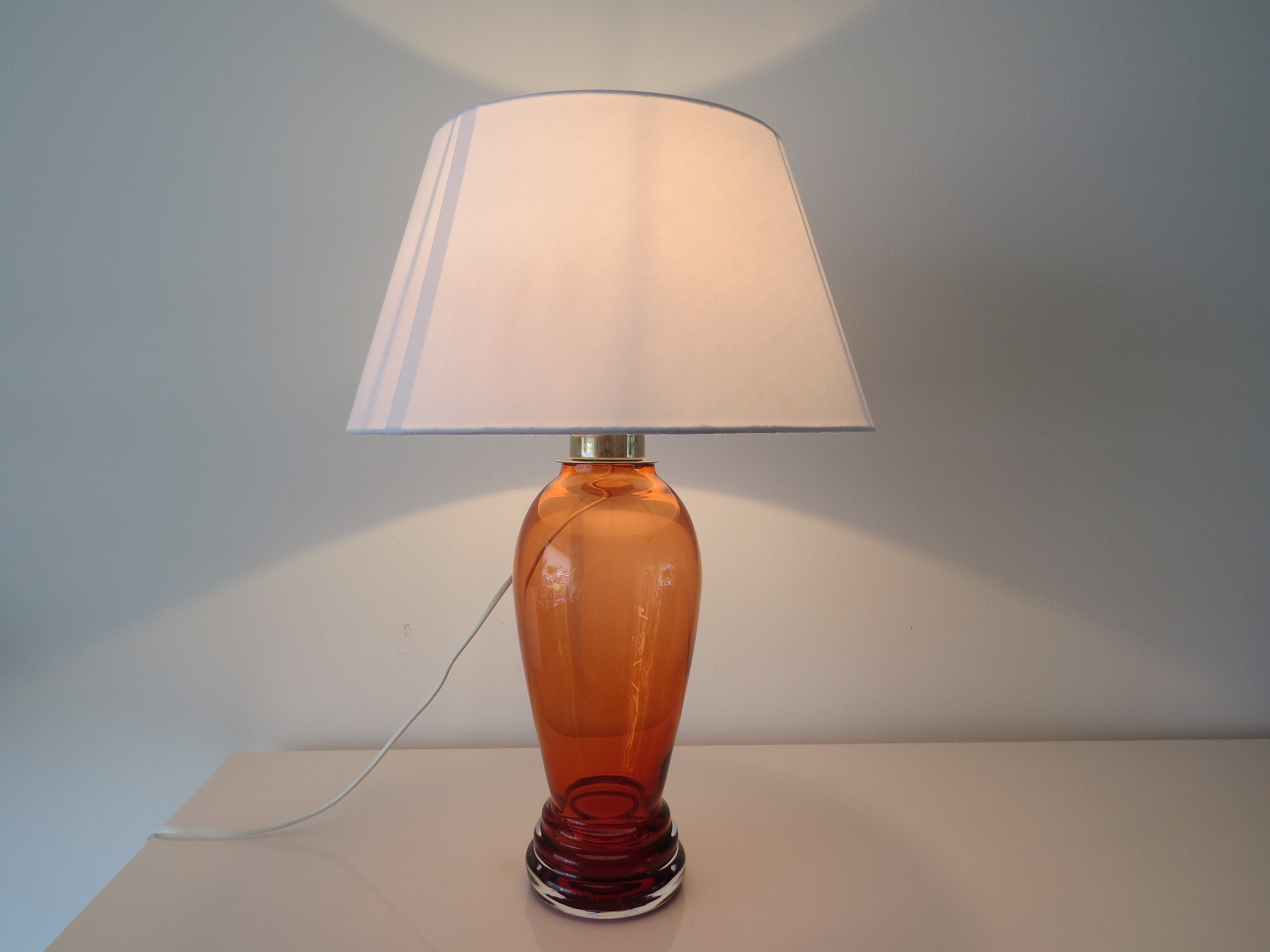 Vintage orange glass lamp deals