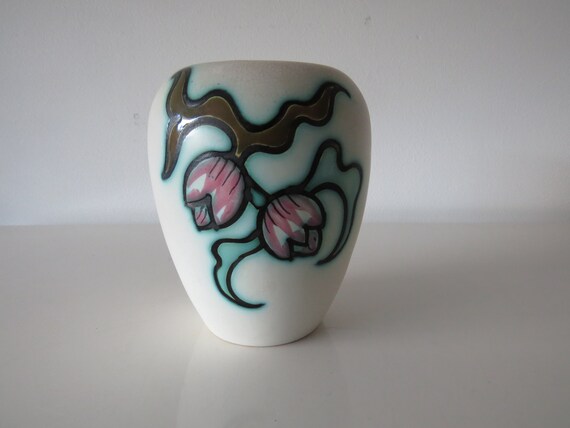 Flora Gold Pottery . Holland. Bianca Model. Mid Century. Vintage