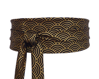 Ceinture  à nouer noir Or Vagues en motif géométrique, Obi réversible large, tissu japonais seigaiha doré, coton luxe, kimono robe