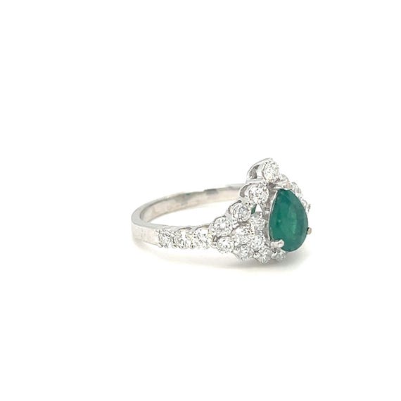 Pear Shaped Emerald and Diamond Cluster Ring 18k … - image 4