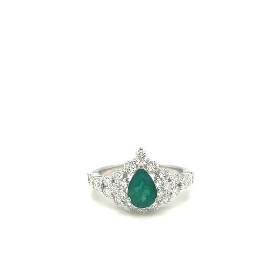 Pear Shaped Emerald and Diamond Cluster Ring 18k … - image 10