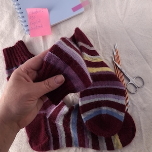 Easy Striped Socks Knitting Pattern: Beginner-Friendly PDF (Digital Download)