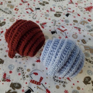 Knitted Mini Scarf, Skinny Neck Scarf, Sophie Scarf, Small Knit Neckerchief, Warm Gift for Her, Cozy Winter Accessory