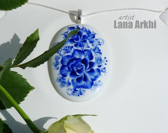 Blue and white Necklace in gift box Hand painted porcelain pendant, 925 silver chain in a presentation box