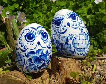 Blue Owls Salt and pepper hand painted shakers blue and white porcelain owlets