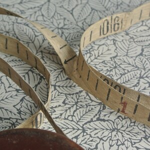 French Antique Tape Measure 33ft Toillac Leather and Cloth image 8