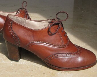 Women Oxford Shoes, brown custom shoes, Leather Oxford boots for women, handmade shoes, tie and lace up boots, wooden heel