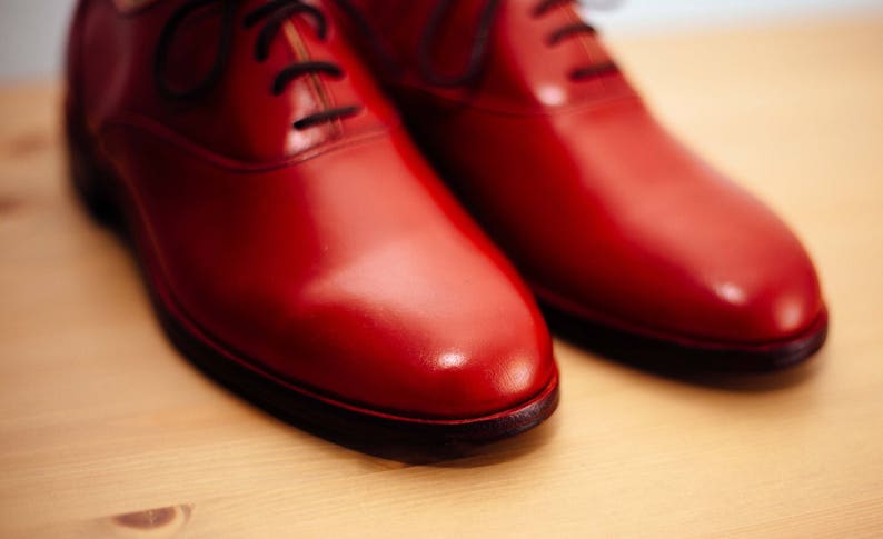 Women oxford shoes, red leather shoes, custom shoes, handmade shoes, flat and tie shoes. 画像 9