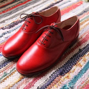 Women oxford shoes, red leather shoes, custom shoes, handmade shoes, flat and tie shoes. image 7