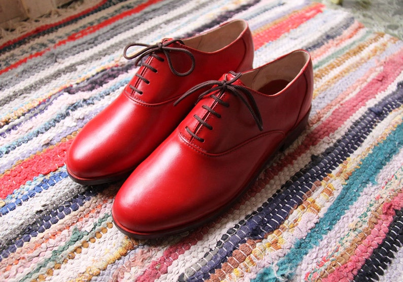 Women oxford shoes, red leather shoes, custom shoes, handmade shoes, flat and tie shoes. image 7