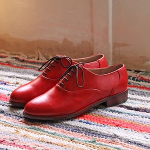 Women oxford shoes, red leather shoes, custom shoes, handmade shoes, flat and tie shoes. image 1