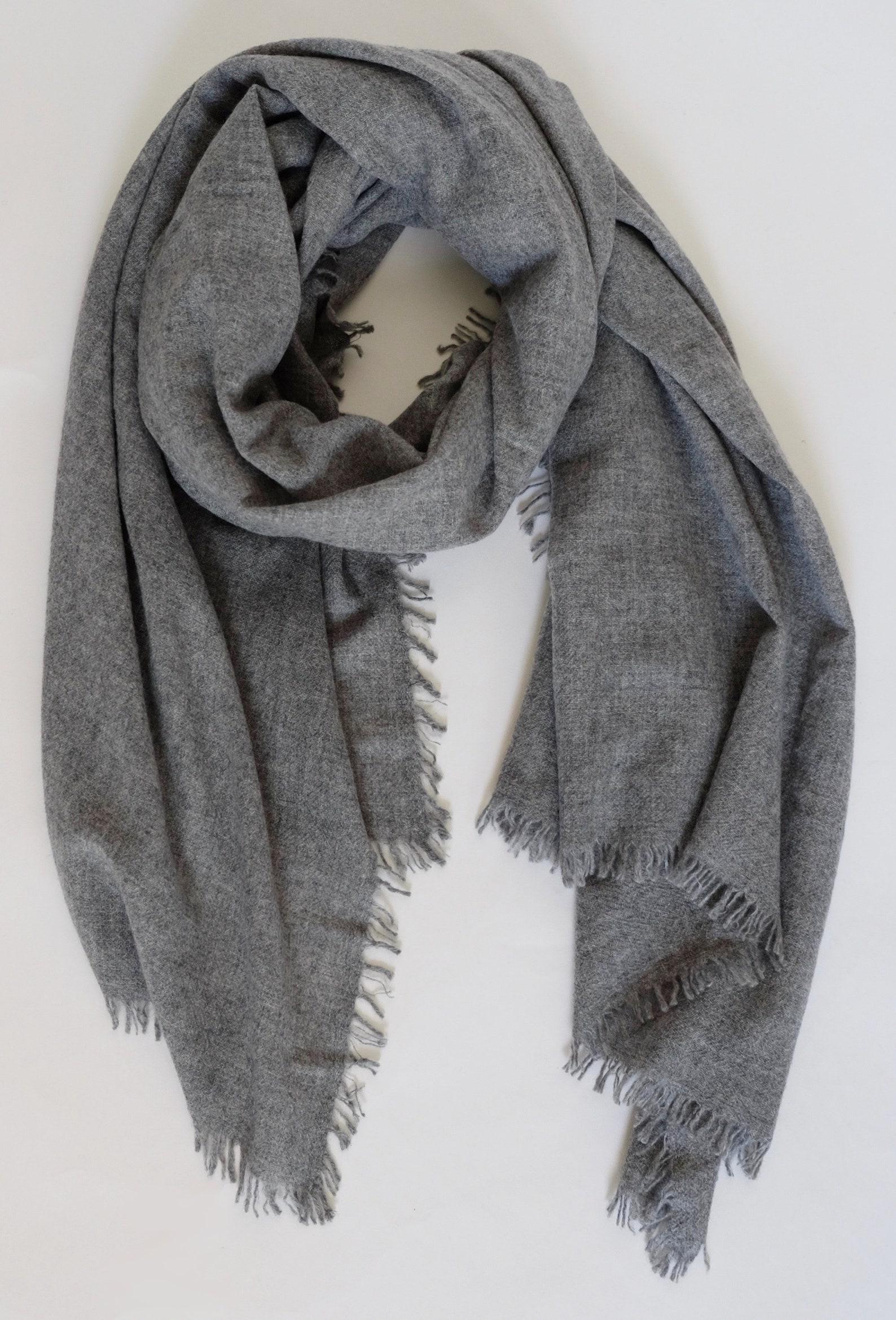 Luxurious Cashmere Fringe Shawl Pewter Grey Natural Un Dyed Etsy Norway