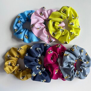 Scrunchie, Bee Print, Women’s, Hair Accessories, Hair Tie, Ponytail, Birthday Gift, Christmas Present, Stocking Filler
