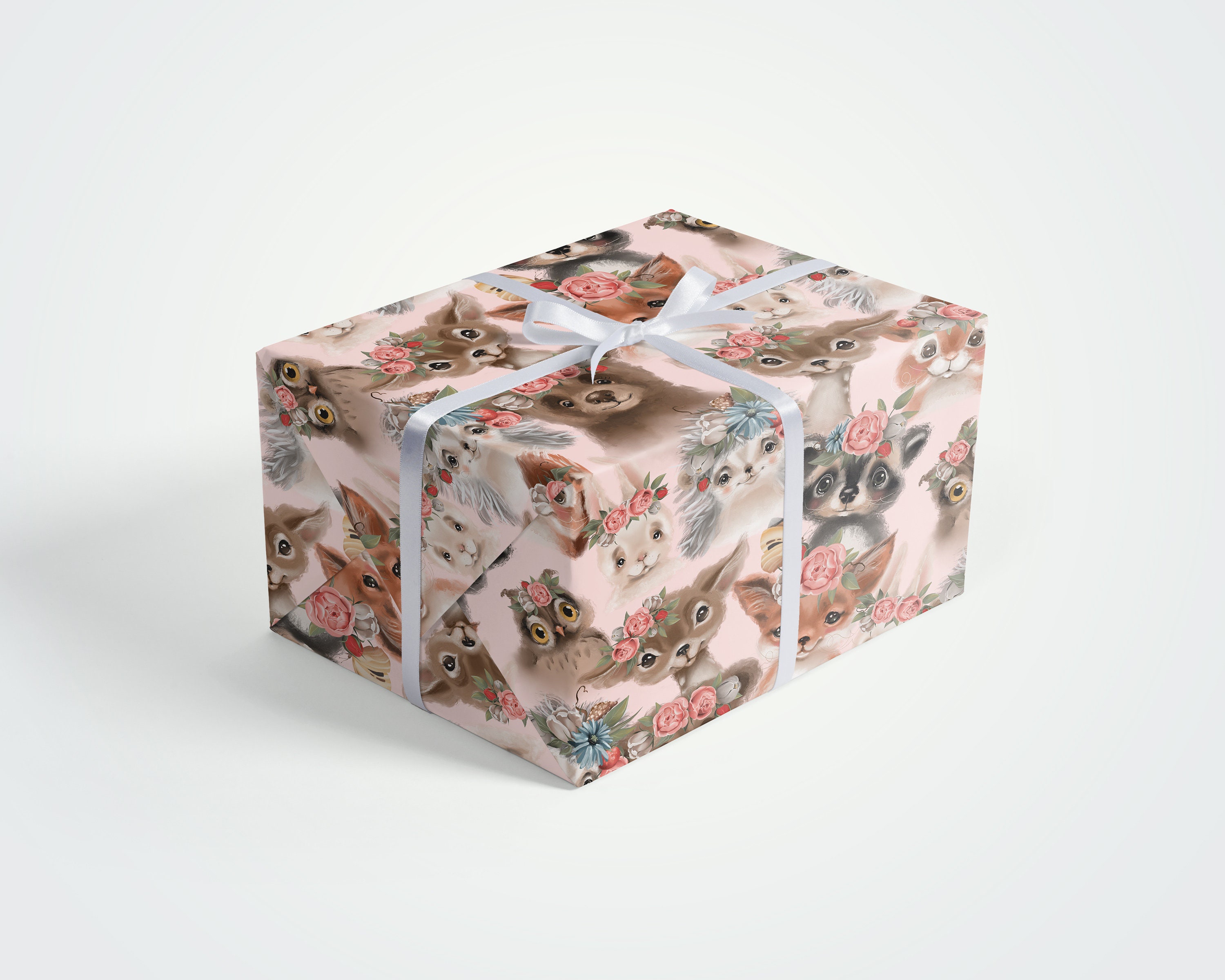 Woodland Scene Gift Wrap with Baby Woodland Animals by Wrap and Revel—Baby  Shower Wrapping Paper Folded flat, 27 x 39 inches with Deer, Fox, Hedgehog