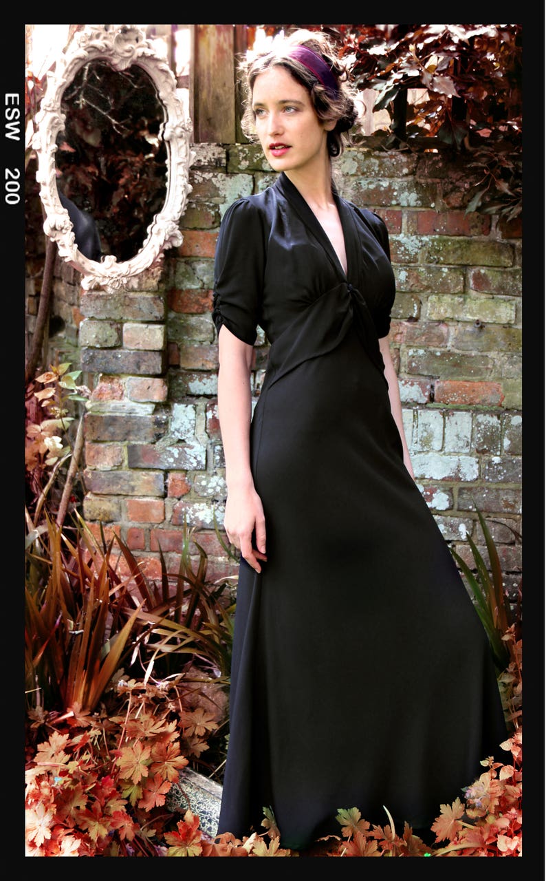 1940s Fashion Advice for Tall Women     Gorgeous 1940s vintage style maxi dress in black crepe  AT vintagedancer.com