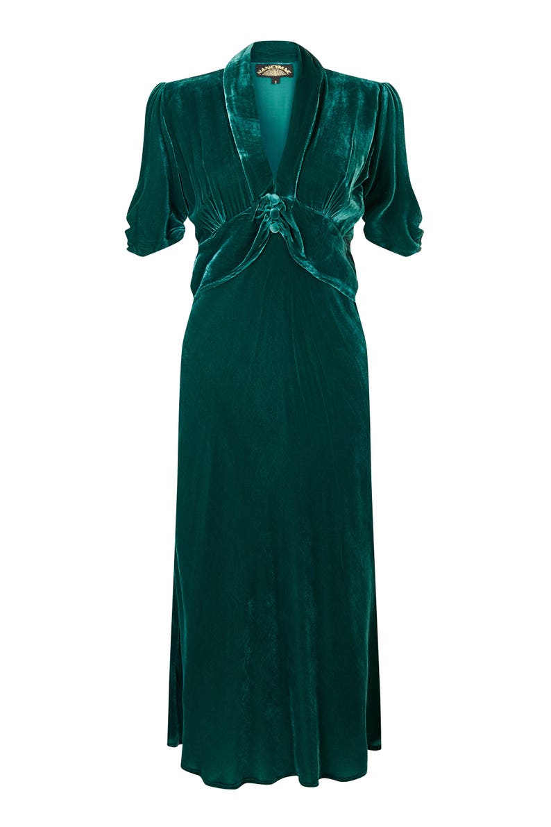 1940s Fashion Advice for Tall Women     Beautiful 1940s vintage style silk velvet midi dress  AT vintagedancer.com