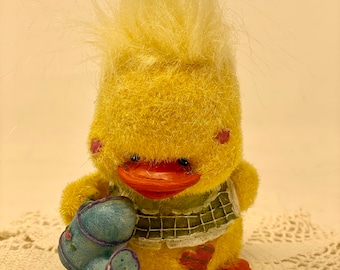Vintage Kitsch Easter Duckling Figurine – Flocked Ceramic with Watering Can, Troll Hair