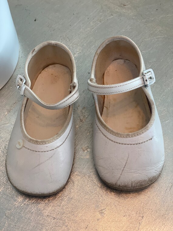 Baby Girl Mary Janes-White main image 1