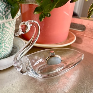 Glas Schwan Schmuckschale 5 Zoll - Glas Schwan Ring Schale Ohrring Schale - Schwan Liebhaber Geschenk - Eitelkeit Schale - mundgeblasenes Glas Schwan Figur