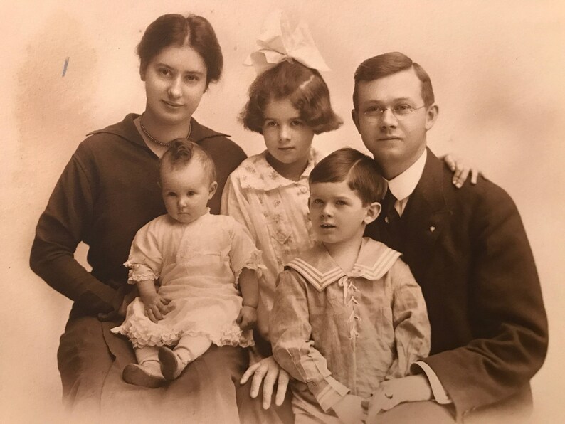 Antique Photo Family Portrait,vintage Found Sepia Photo 1940s Family