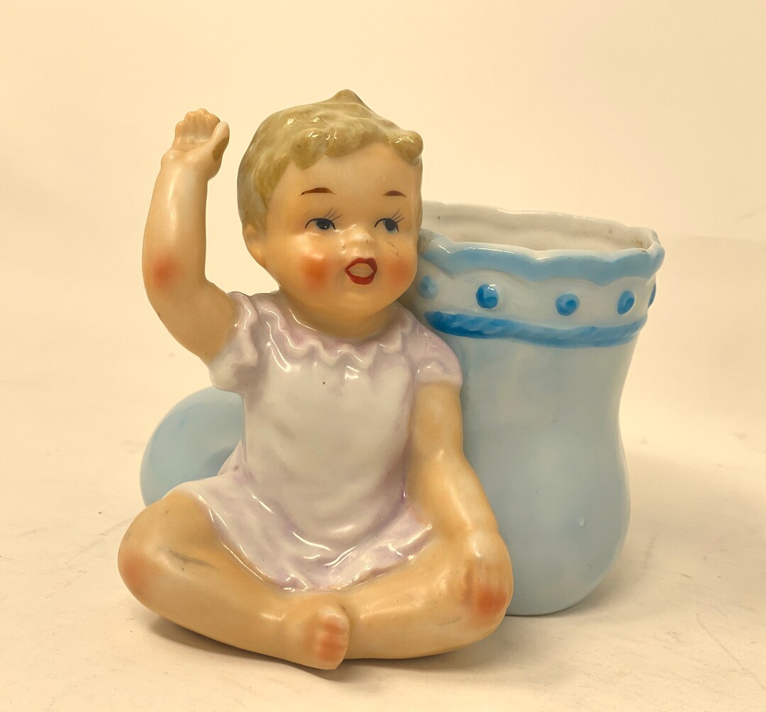 Vintage Ceramic Baby Bootie Planter Cupie Doll Planter Vintage Nursery