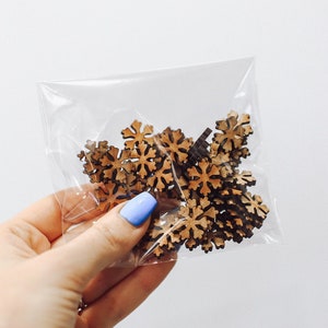 Snowflake Confetti, Winter Confetti, Wooden Confetti, Wood Snowflake Crafting Pieces, Bag of 50 1/2 Inch Piece