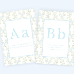 Cartões de Versículos Bíblicos do ABC | Cartões do Alfabeto Cristão em Aquarela | Cartões de Memorização das Escrituras para Crianças | Imprimível para Aprendizagem Baseada na Fé | Azul