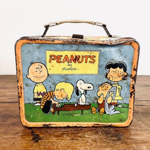 Tin Lunch Old School Thermos Lunch Box Charlie Brown Peanuts Metal
