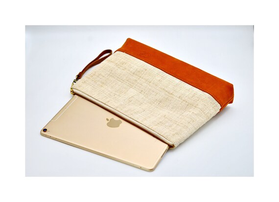 handbags wallets & cases