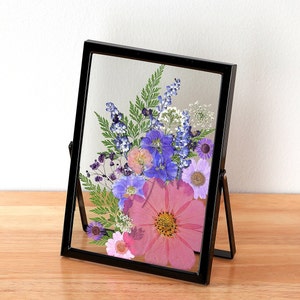 Pressed flower frame pressed flower art botanical herbarium glass floating frame floral arrangement natural dried flower decor 5x7 inches