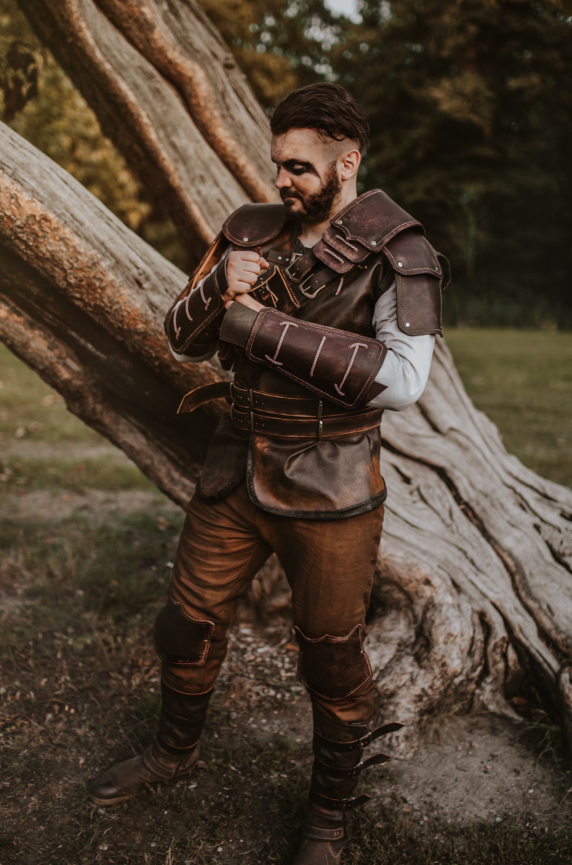 Inspired Skyrim Thieves Guild Armor - Etsy UK