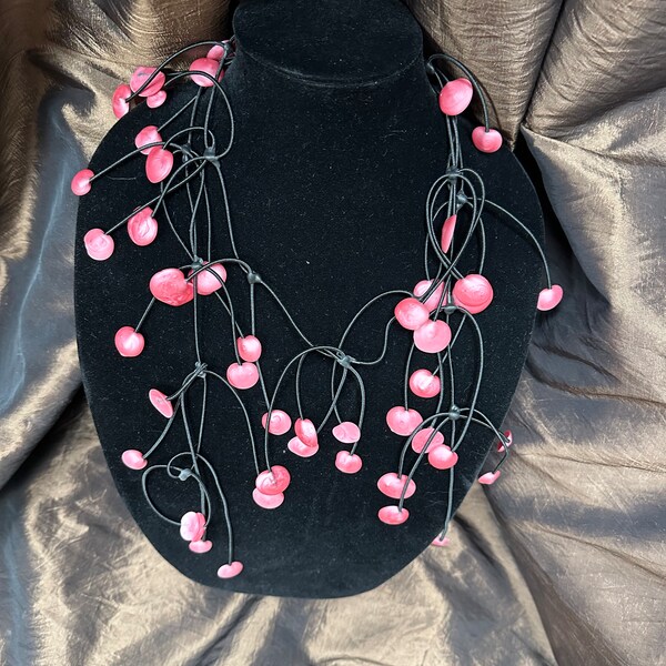 Rubber necklace:  "Mini- Petals"- Rose shimmer color