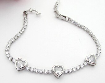 Clear Heart Cubic Zirconia Slider Bracelet: Bridesmaid Jewelry Gift, Sparkly Bracelet with Extender