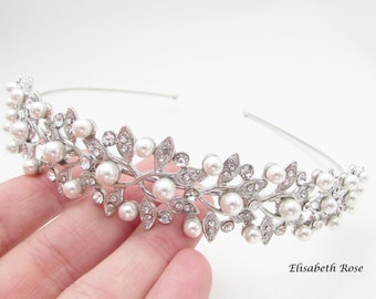 Silver Pearl Wedding Hairband, Crystal and Pearl Embellished Hairband for Wedding, Leaf Design Bridal Headband, Wedding Day Silver Hairband