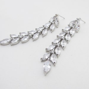 Cubic Zirconia Earrings, Long Clear Crystal Earrings, Earrings for Bride, Wedding Earrings, Bridal Earrings, Bridesmaid Earrings