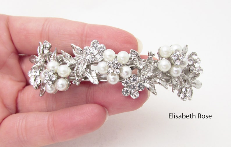 Parel haarspeld, zilveren kristal haarclip voor bruid, trouwdag haarspeld, bloemenhaarclip, gebogen parelbloemhaarclip afbeelding 3