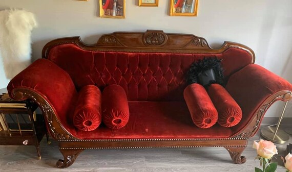 Red Victorian Couch Sofa Antique Tufted Velvet Elegant Settee - Etsy