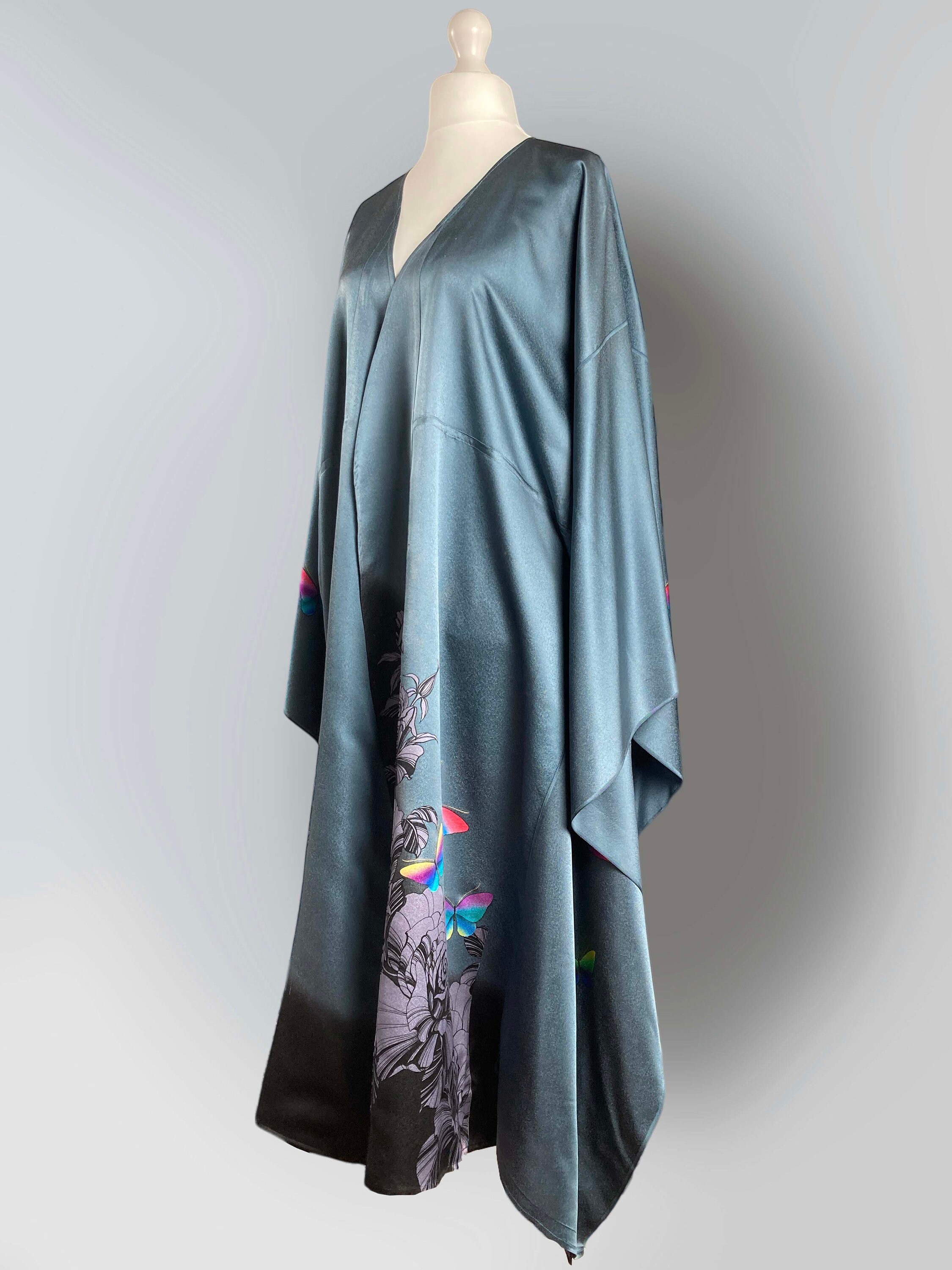 未使用　美品　GARMENT REPRODUCTION KAORI YUZAWA Vintage Kimono: Stunning Pure Silk Pink and Orange Flower