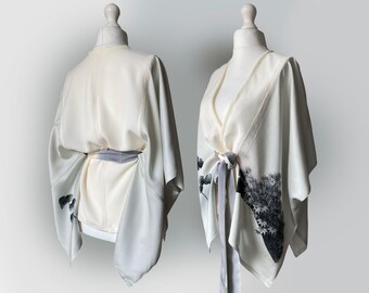Cropped Vintage Grey Silk Capelet. Japanese Silk Belted Robe Jacket. Vintage Silk Japanese Fabric > Upcycled Fabric & Zerowaste Process