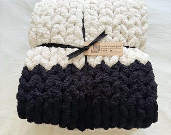 Chunky Chenille Hand Knit Mini-Throw: Ivory/Black