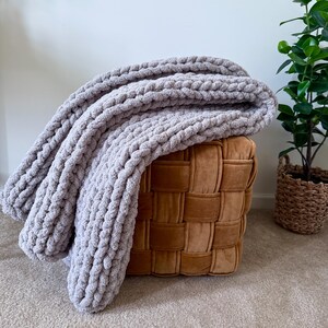 Chunky Chenille Hand Knit Throw: Light Gray