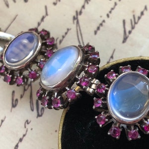 Antique Art Deco Sterling Silver 3 Ceylon Cabochon Blue Moonstones Faceted Rubies Amazing Elegant 18 cm Bracelet