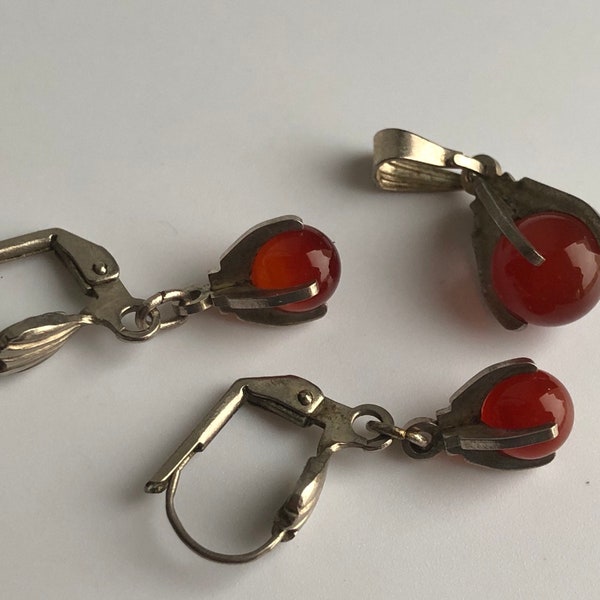 Set : Vintage Sterling Silver Carnelian Ball Pendant Dangle Earrings