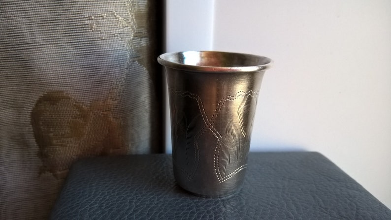 1910's Antique 84 Russian silver cup image 2