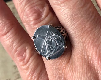 Vintage Jesus Christ on cross ring - Etsy 日本