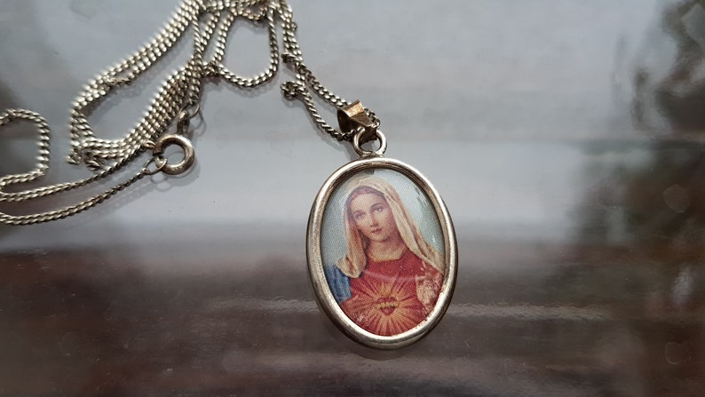 Antique Sterling Silver Double Sided Oval /'JESUS /& MARY/' Religious Pendant Chain Necklace