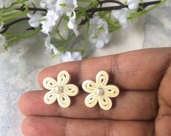 Flower paper quilled earrings, big sister gift, Light yellow stud paper earrings, eco friendly gifts for her, Quilling jewelry