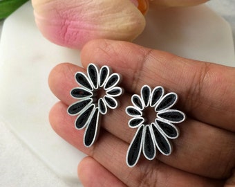 Black statement earrings Birthday Gift for her, Spiral stud earrings Bridesmaid gift, Minimalist gothic jewelry, Boho Paper Quilling Jewelry