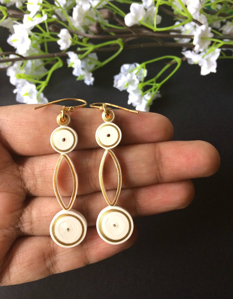 Long white Geometric earrings dangle best friend gift, office wear minimalist jewelry 30th birthday gift for her, two circle dangle earrings zdjęcie 1