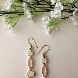 Lange weiße geometrische Ohrringe beste Freundin Geschenk, Büro tragen minimalistischer Schmuck 30. Geburtstag Geschenk für sie, zwei Kreis Ohrringe Bild 3